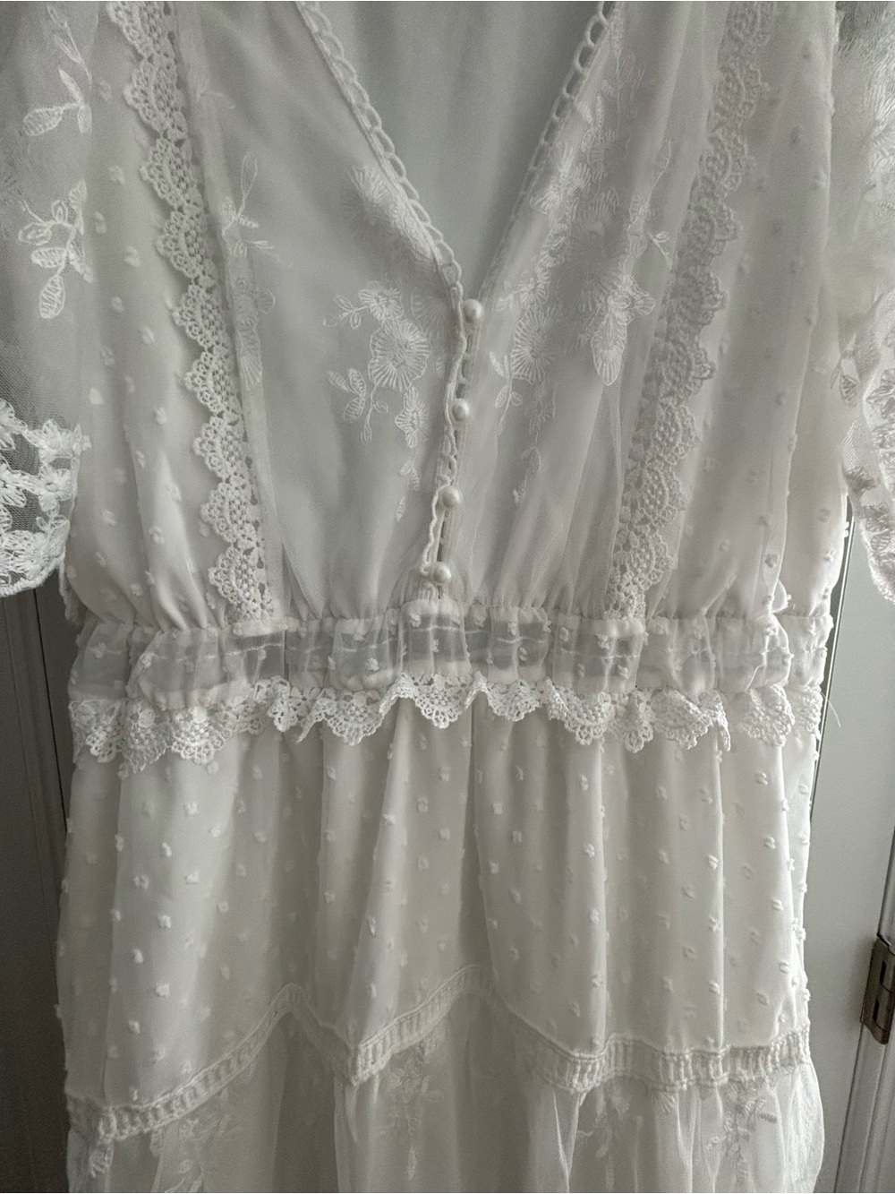 NWOT White Lace Tiered V-Neck Maxi Dress - Picture 4 of 7